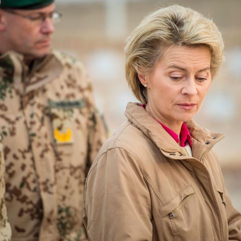 Ursula von der Leyen hat der Bundeswehr "Haltungsprobleme" und "Führungsschwäche" vorgeworfen