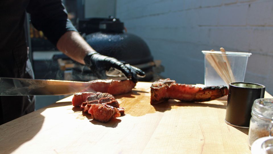 Lifestyle-Metzger: Saftig und intensiv – das Dry Aged T-Bone Steak von Jürgen David Saftig und intensiv – das Dry Aged T-Bone Steak von Jürgen David