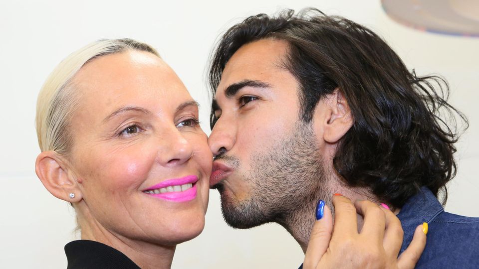 Natascha Ochsenknecht und Umut Kekilli Natascha Ochsenknecht und ihr Freund Umut Kekilli sind glücklich