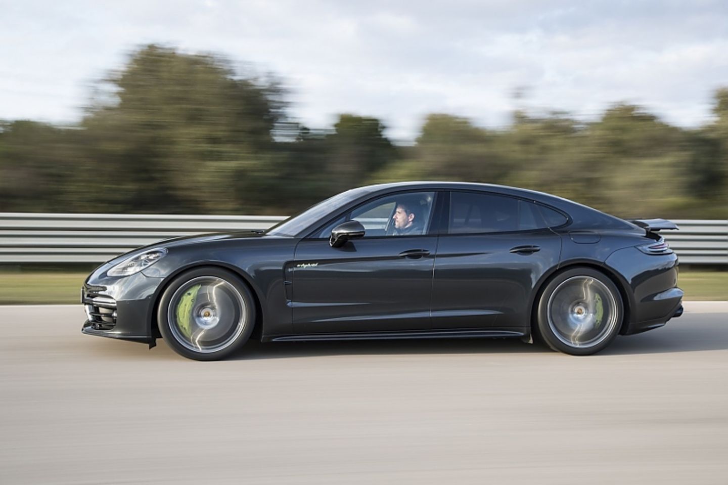 Porsche Panamera Turbo S E-Hybrid