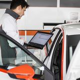 Per Software wird der Seat Leon Cup Racer 2017 präzise eingestellt