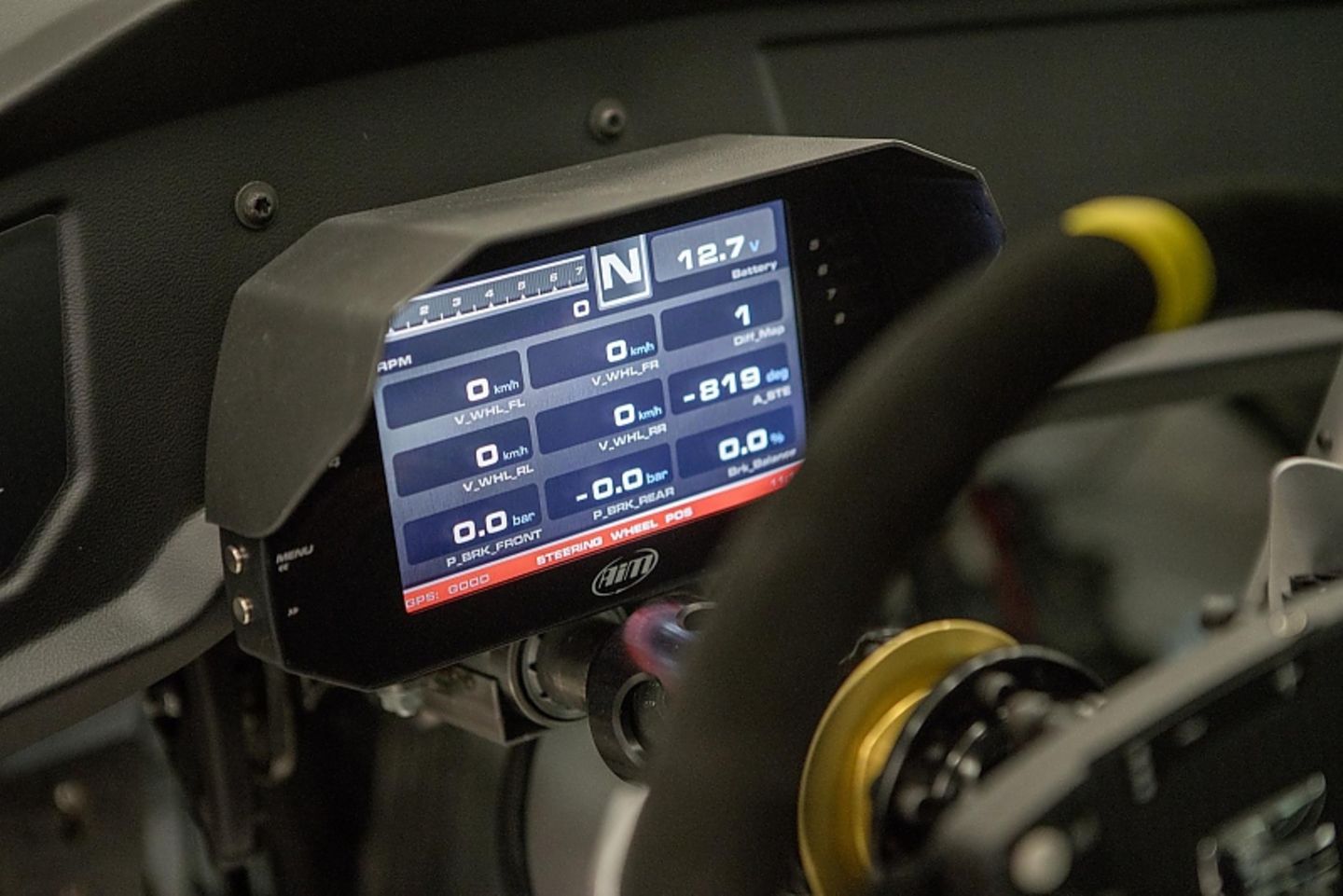 Anzeigedisplay im Seat Leon Cup Racer 2017