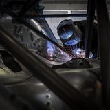 Schweißarbeiten am Seat Leon Cup Racer 2017