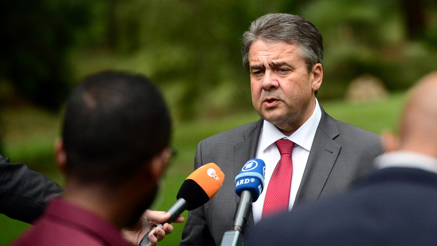 Sigmar Gabriel: "Unter Demokraten muss es möglich sein, sich auch mitregierungskritischen Organisationen zu treffen"