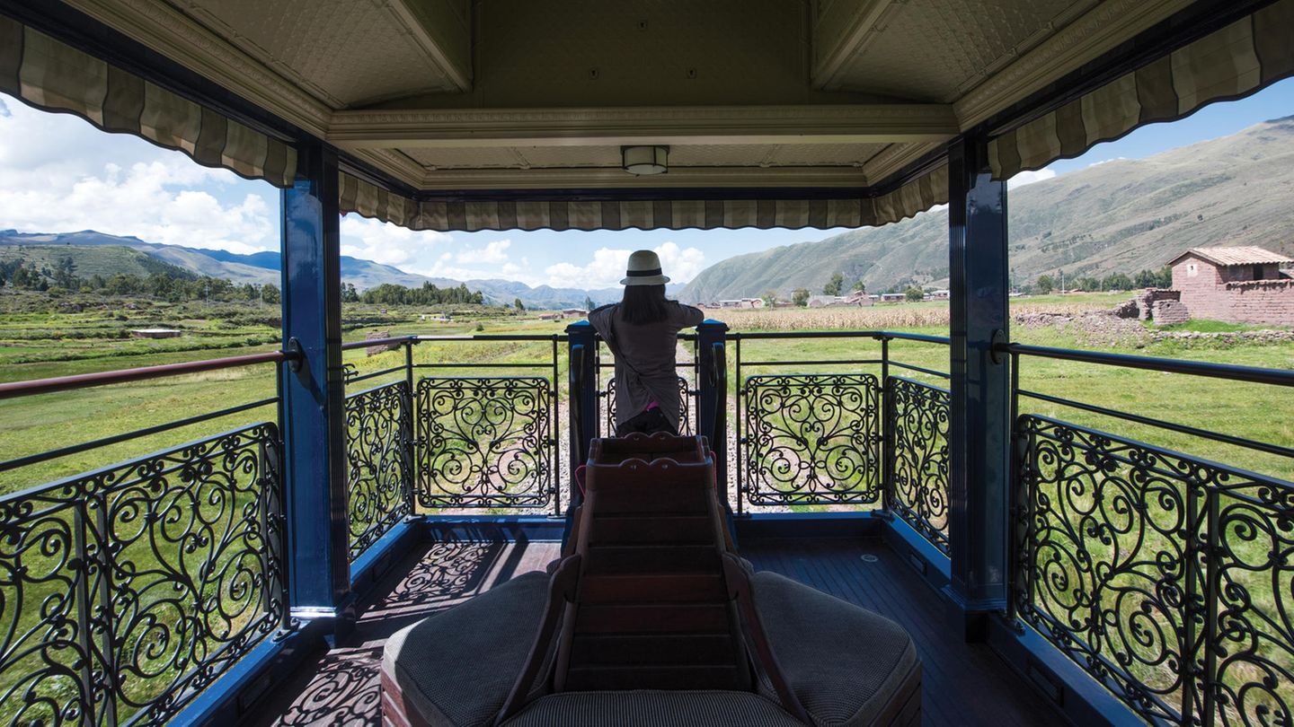 Belmond Andean Explorer
