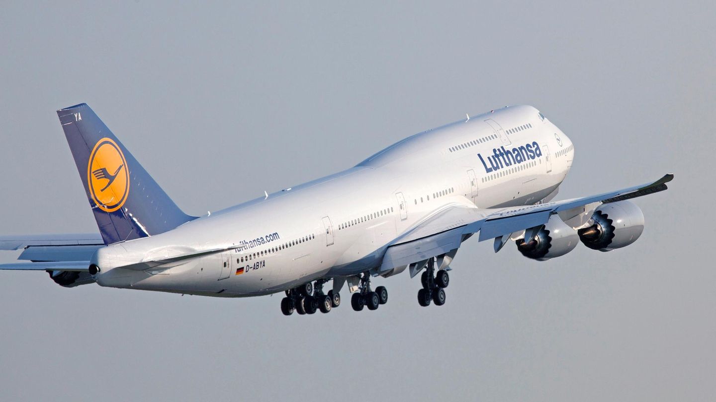 Boeing 747-8 der Lufthansa,