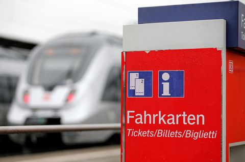 Bahn lockt mit Billigtickets und Bahncard-Varianten