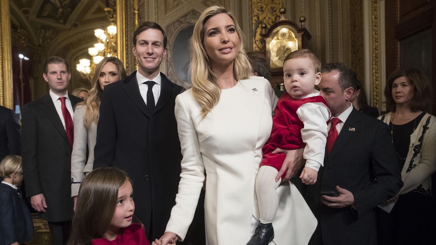 Ivanka Trump mit Ehemann und Kindern