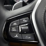 Beim autonomen Fahren hinkt der BMW der Mercedes S-Klasse hinterher