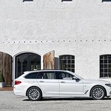 Platz ist im 5er Touring genug, aber im Fond ist es nicht allzu geräumig