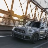 Das Fahrwerk ist ziemlich straff