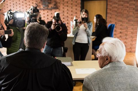Der Rentner hatte die Angehörigen um Verzeihung gebeten