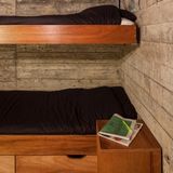 Ungewöhnliche Urlaubsunterkunft: Etagenbetten statt Kingsize-Matratze: Nur so gibt es genügend Schlafplätze für Familien.