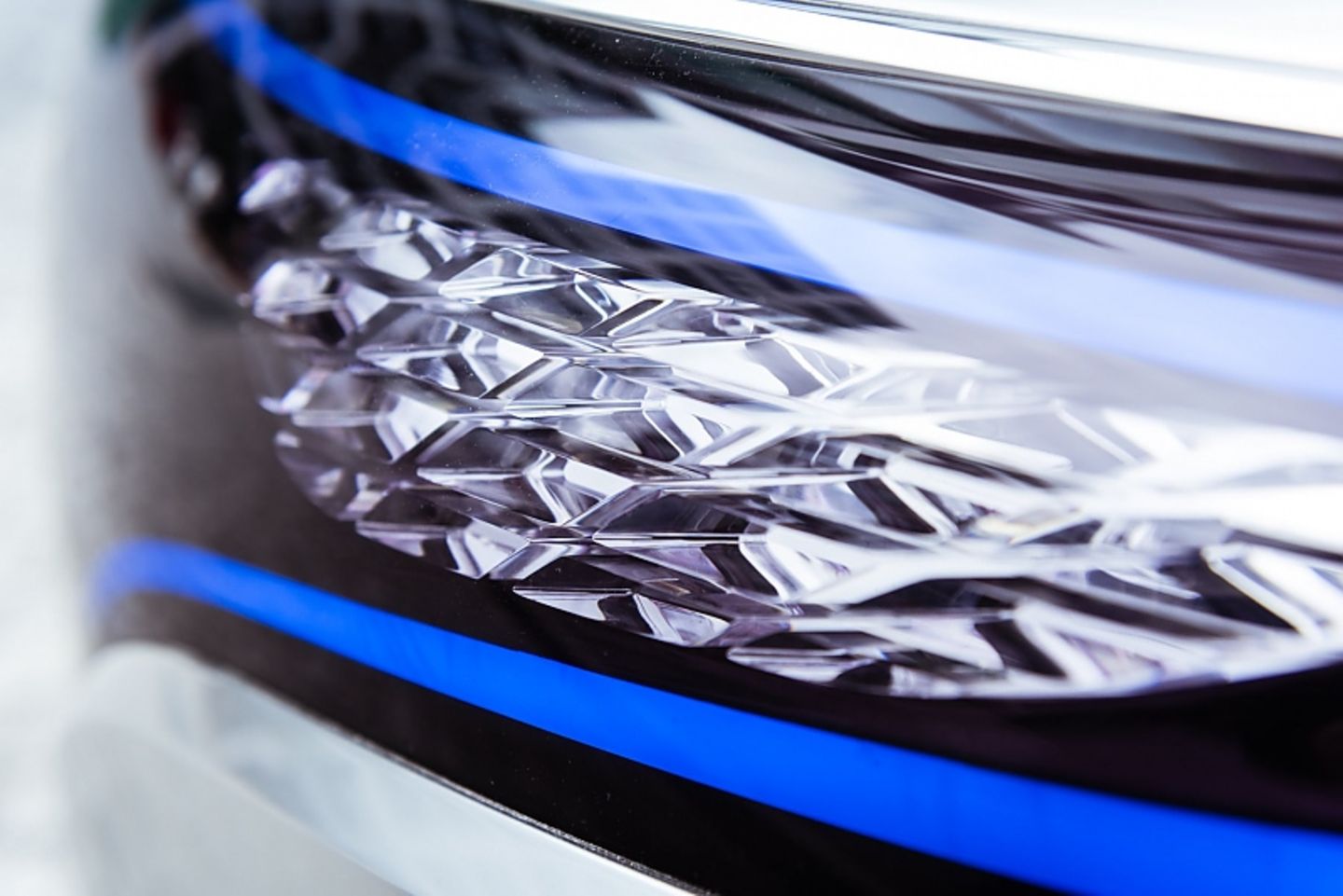 LED-Scheinwerfer im Mercedes Concept EQ