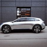 Mercedes Concept EQ - rund 4,70 Meter lang