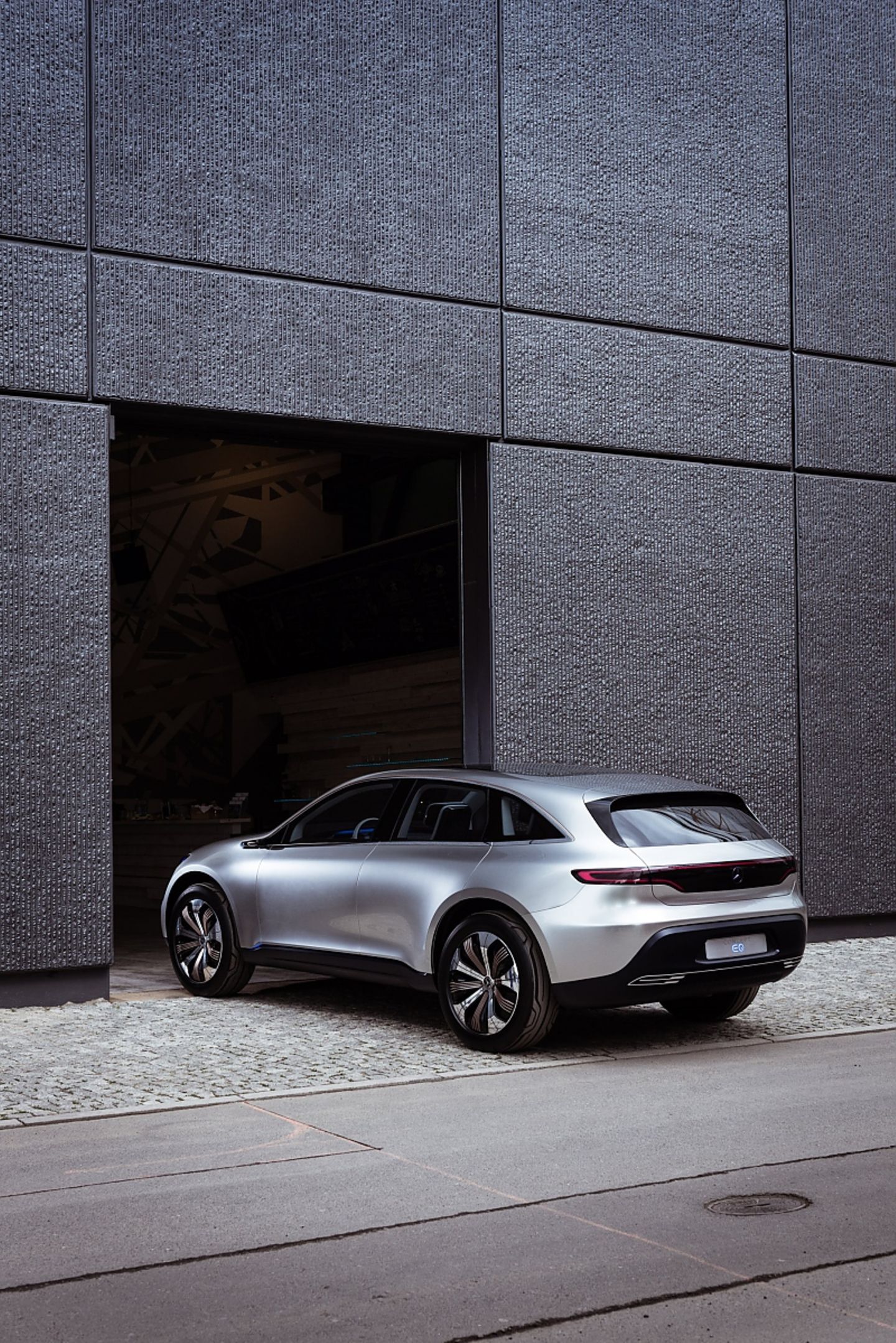 Mercedes Concept EQ