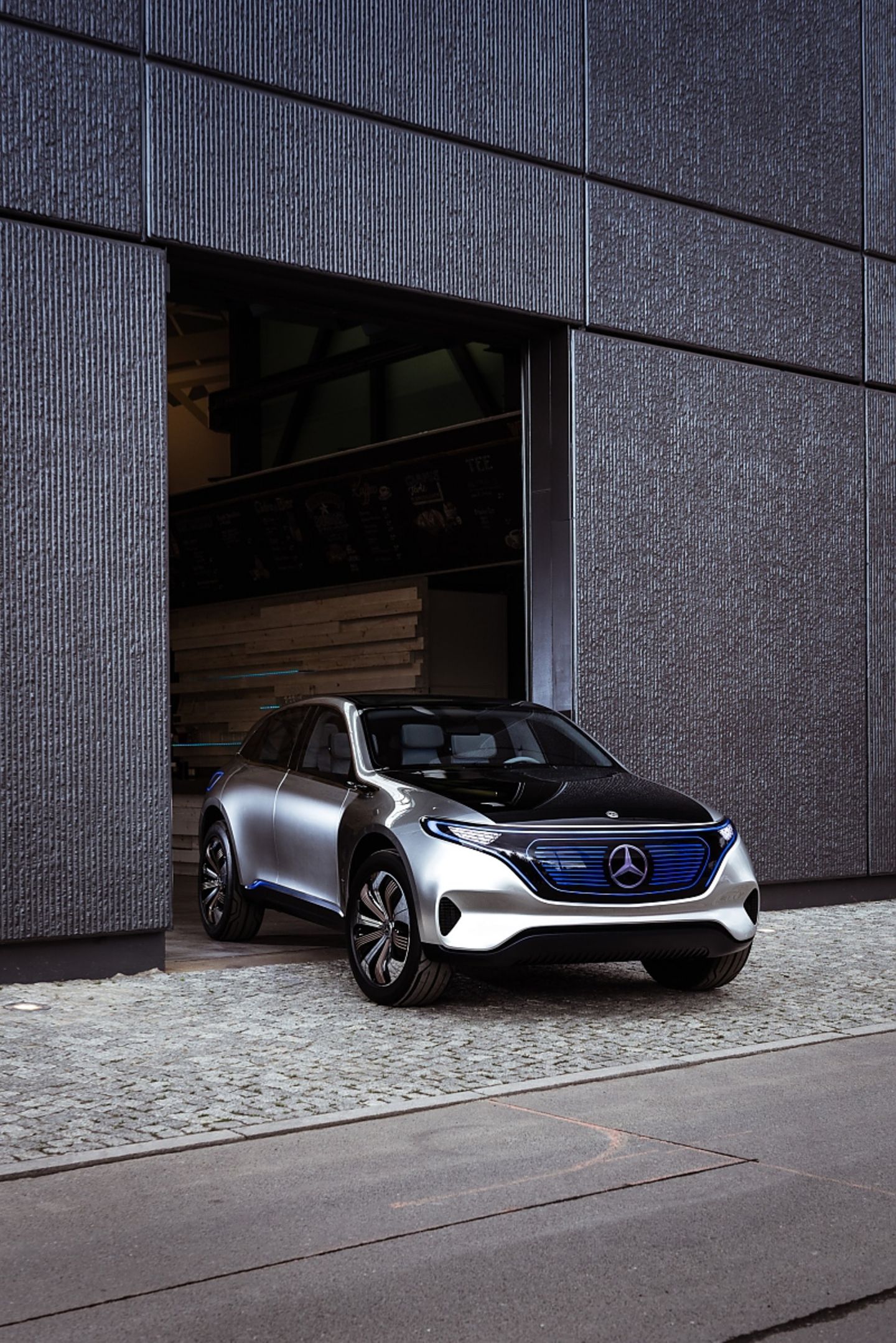 Mercedes Concept EQ