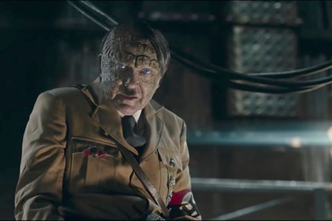 Trailer "Iron Sky: The Coming Race": Jetzt reitet Hitler auf einem T-Rex