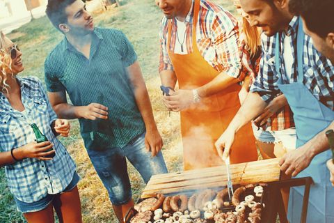 Grillen: Hersteller locken mit Zubehör