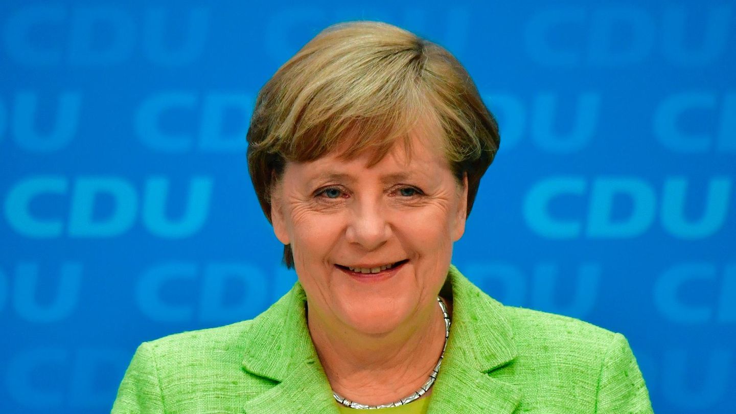 Bundeskanzlerin Angela Merkel freut sich - wie hier nach der Wahl in Schleswig-Holstein - immer erst einen Tag später öffentlich über die Wahlerfolge der CDU bei Landtagswahlen