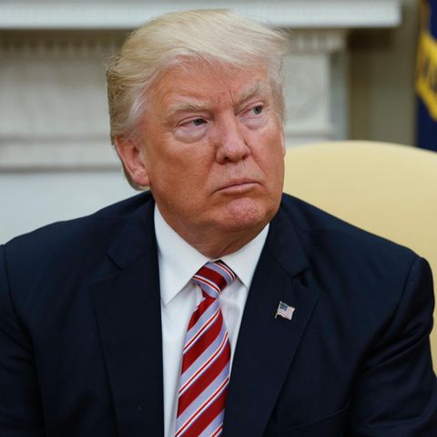 Donald Trump steckt nach der plötzlichen Entlassung des FBI-Chefs James Comey weiter in Erklärungsnöten