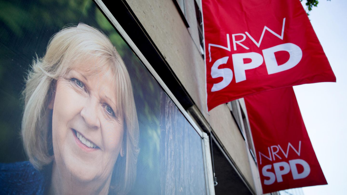 SPD-Geschäftsstelle in Düsseldorf mit Foto von Hannelore Kraft