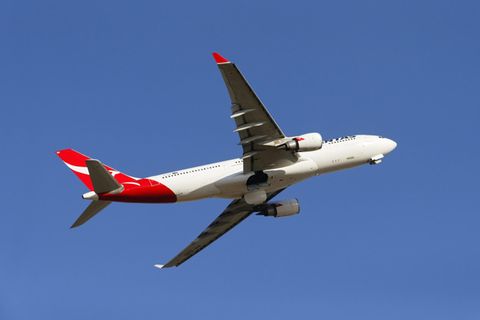 Ein Airbus der Fluggesellschaft Qantas ist vor acht Jahren fast über dem Indischen Ozean abgestürzt