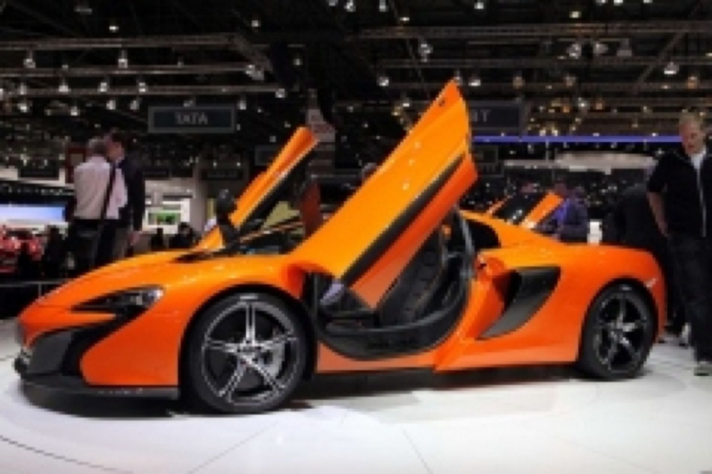 McLaren 650S