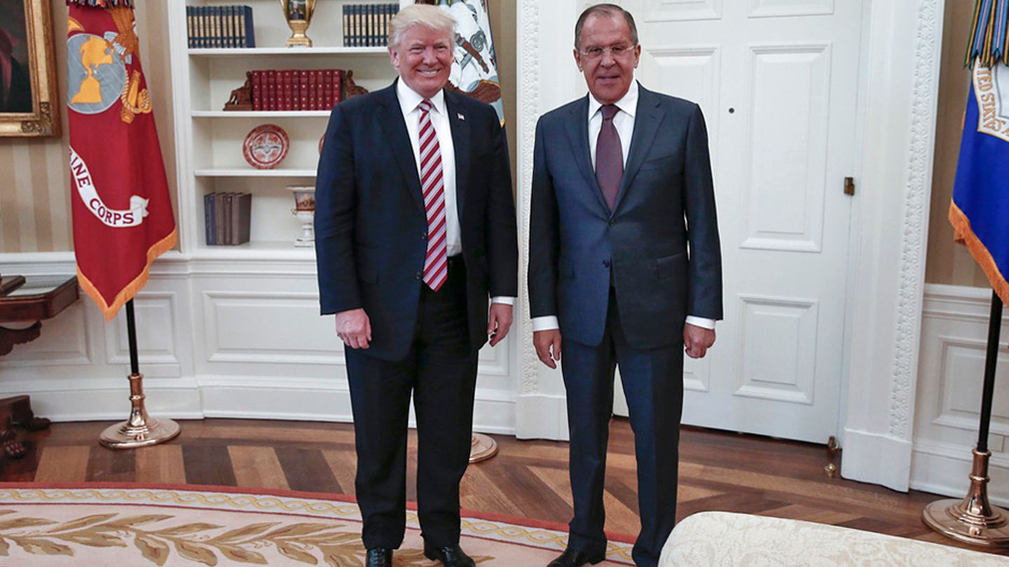 Donald Trump und Sergei Lawrow: Kleiner Austausch von Geheimnissen