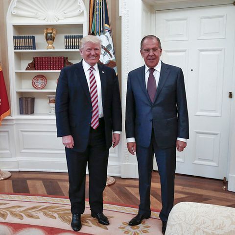 Donald Trump und Sergei Lawrow: Kleiner Austausch von Geheimnissen