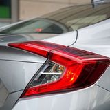 Das Heck wirkt mal wieder stark polarisierend.