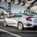 5,8 Liter soll er verbrauchen.