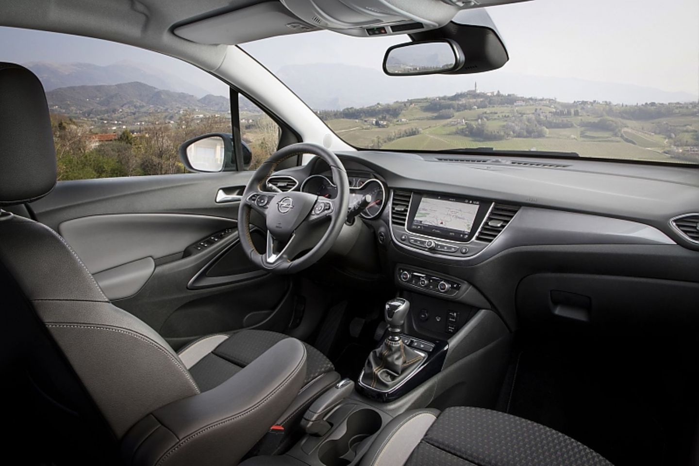 Das Cockpit des neuen Opel Crossland X.