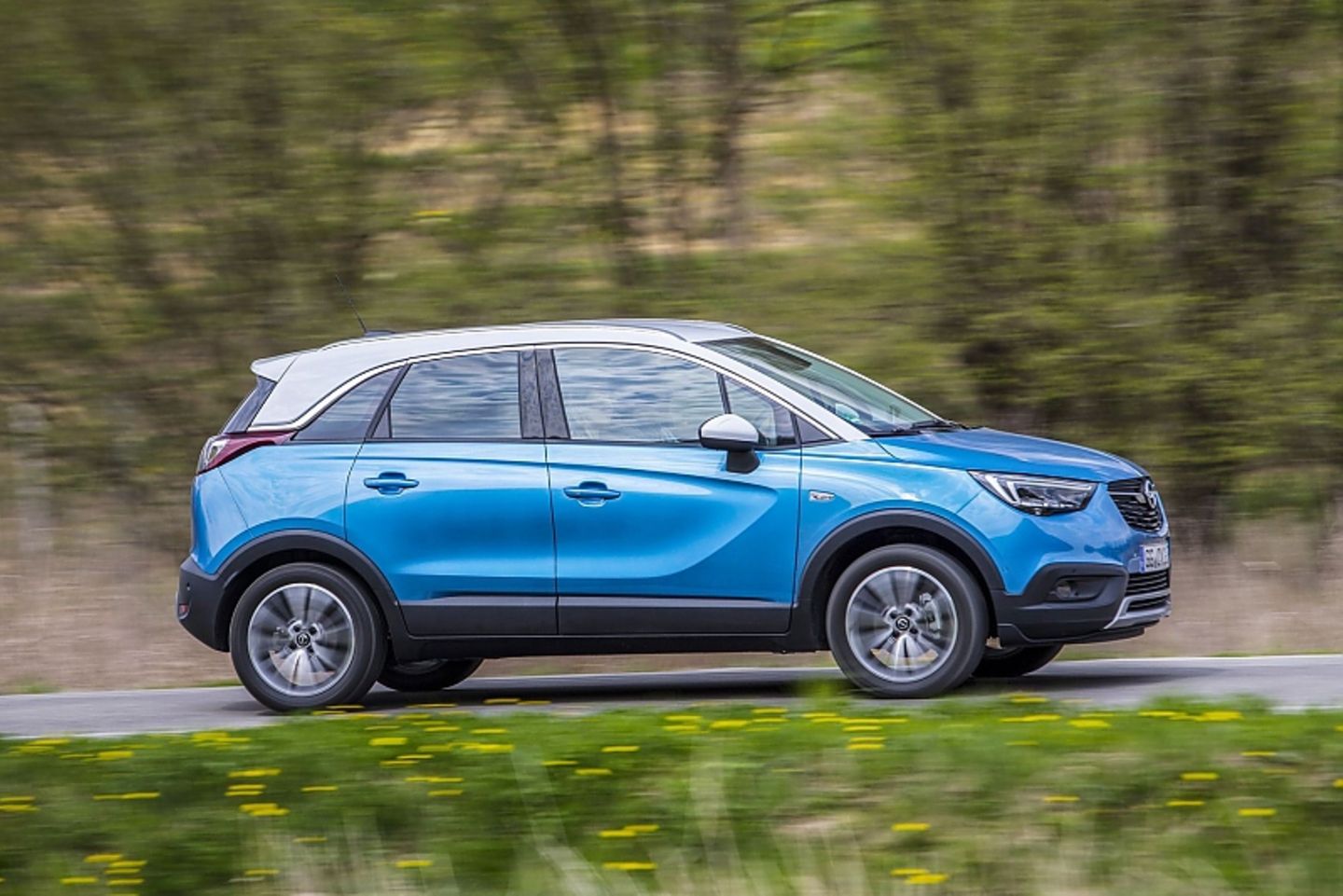 Der Opel Crossland X ist 4,21 Meter lang,...
