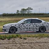 Dann steht dem Ritt auf der Rasierklinge nichts mehr im Wege.