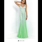 Billigmode aus dem Netz: So ruinieren Schrott-Kleider aus China den Abschlussball