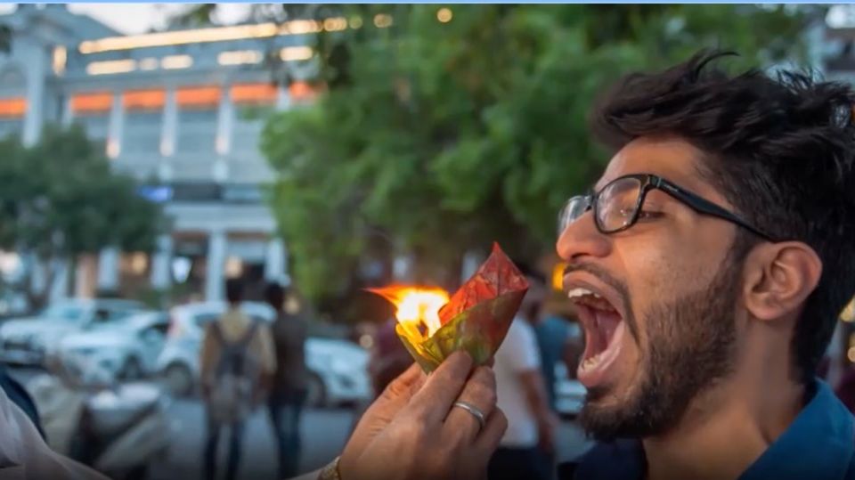 Indiens Street Food: Heiß und feurig: Dieser Snack wird einem brennend in den Mund geschoben Indiens Street Food: Heiß und feurig: Dieser Snack wird einem brennend in den Mund geschoben