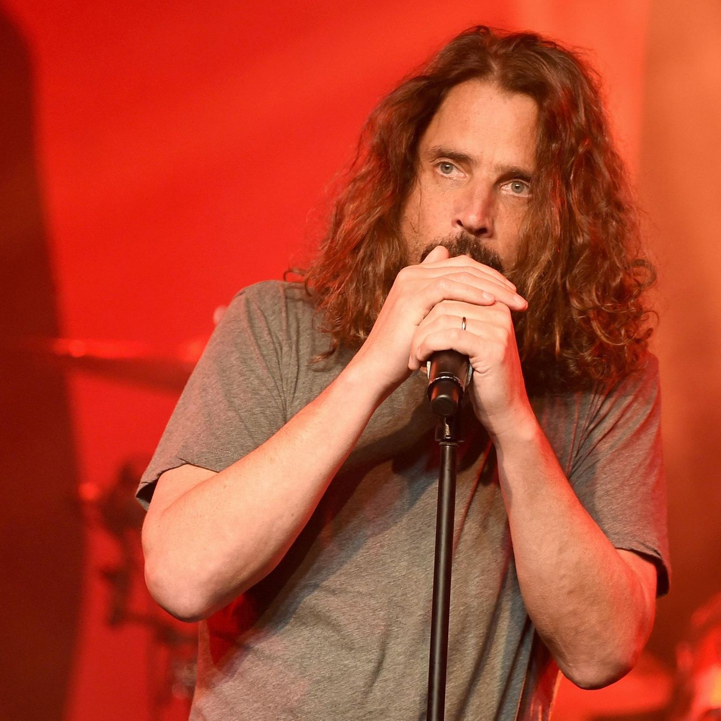 Soundgarden Frontmann Chris Cornell Hat Suizid Begangen Stern De