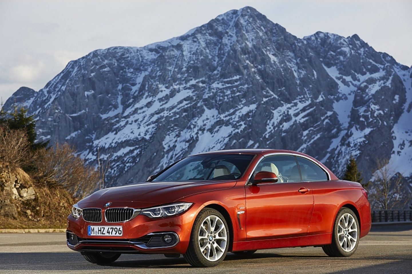 Auch geschlossen macht das BMW 4er Cabrio eine gute Figur