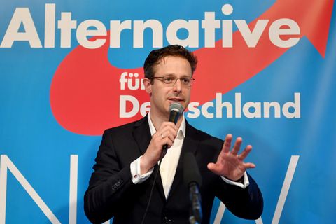 AfD-Spitzenkandidat Marcus Pretzell auf der AfD-Wahlparty nach der Landtagswahl in Nordrhein-Westfalen