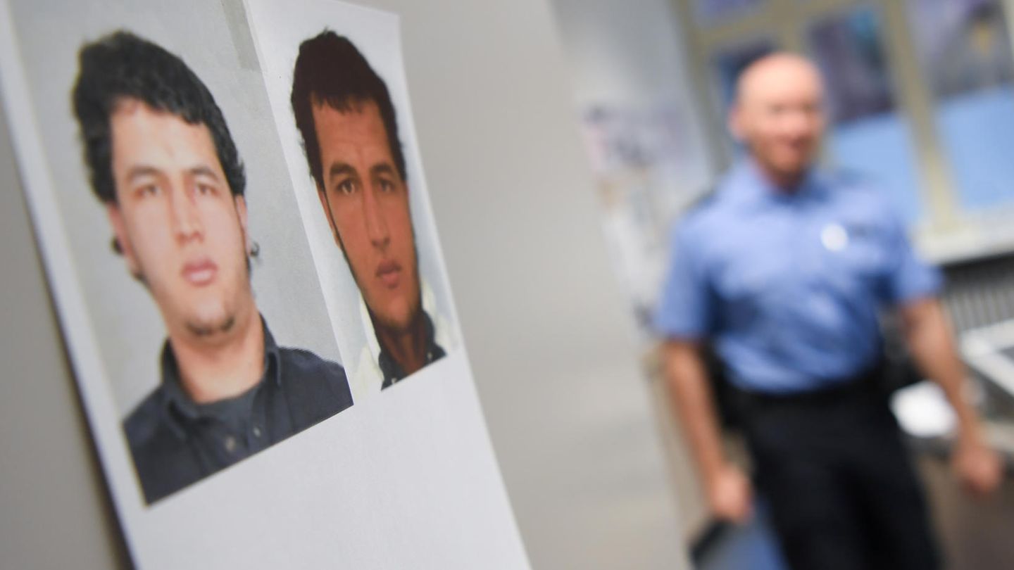 Im Düsseldorfer Landtag wird der Untersuchungsausschuss zum Fall Amri auch nach der Landtagswahl fortgesetzt.