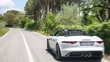 Jaguar F Type 400 Sport Cabrio AWD - unverändert das Heck