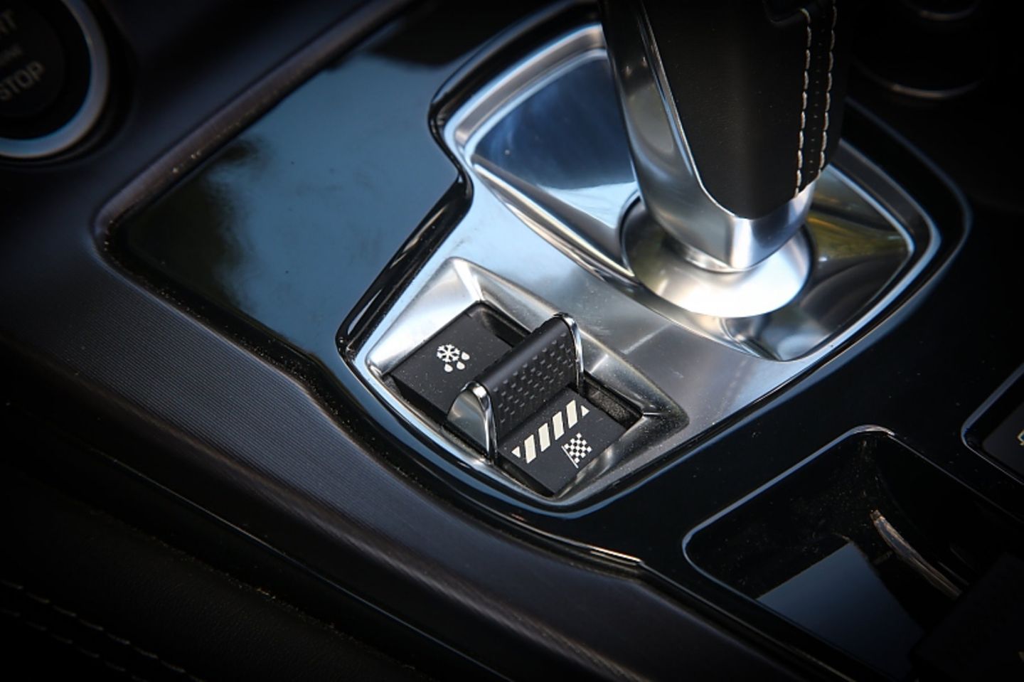 Jaguar F Type 400 Sport Cabrio AWD - mit Achtgang-Automatik