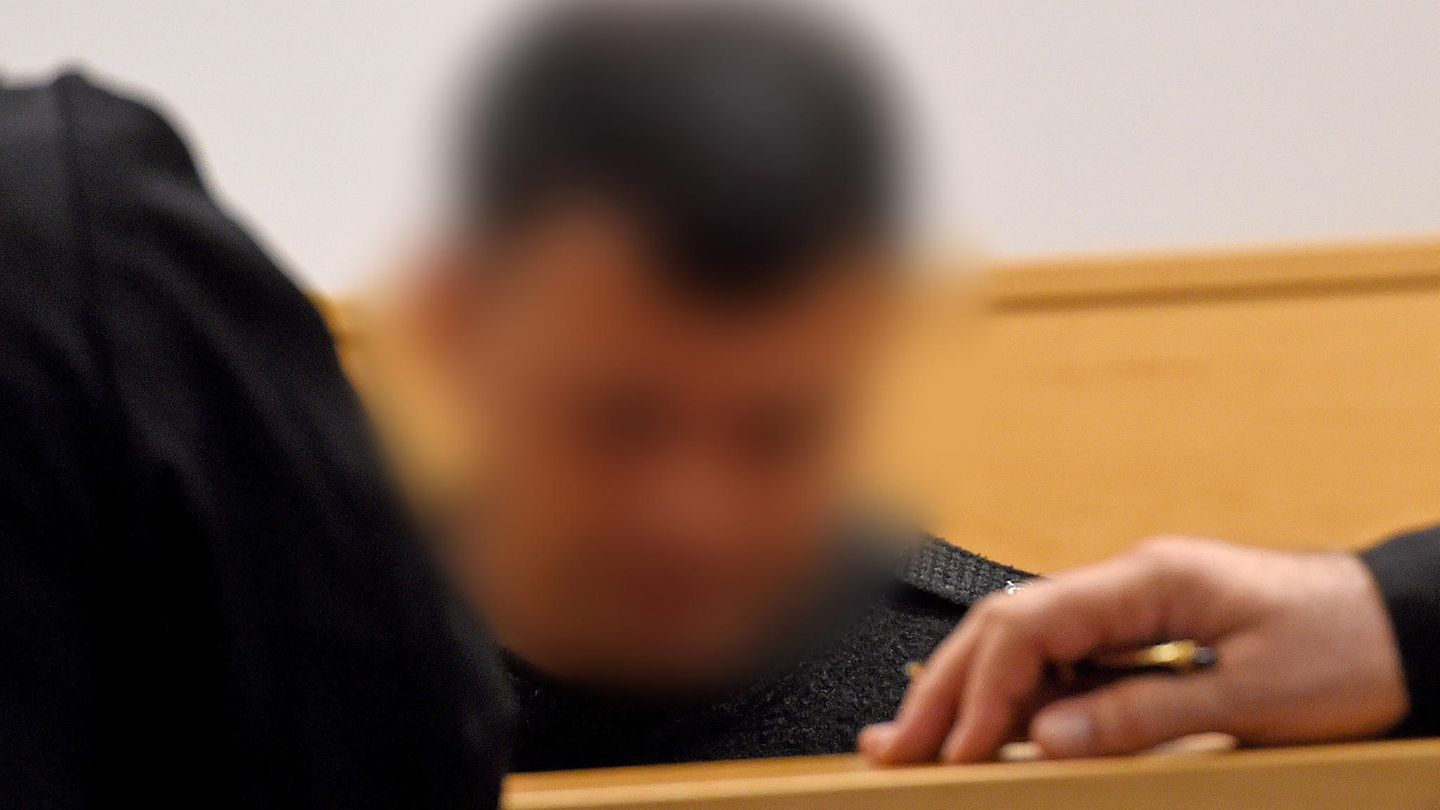 Der Täter von Hameln im Landgericht Hannover - 39-Jähriger bereut, seine Ex-Partnerin mit dem Auto geschleift zu haben