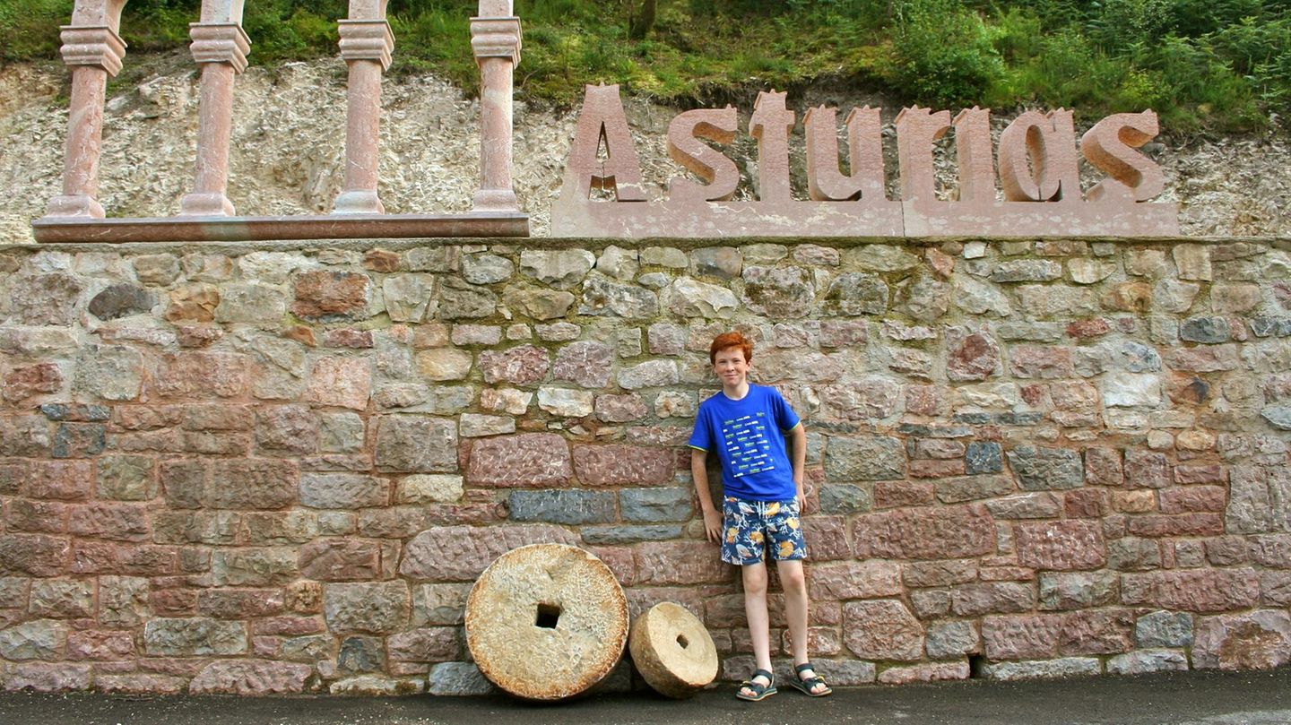 Dreierarkade vom präromanischen Palast des Königs Ramiro