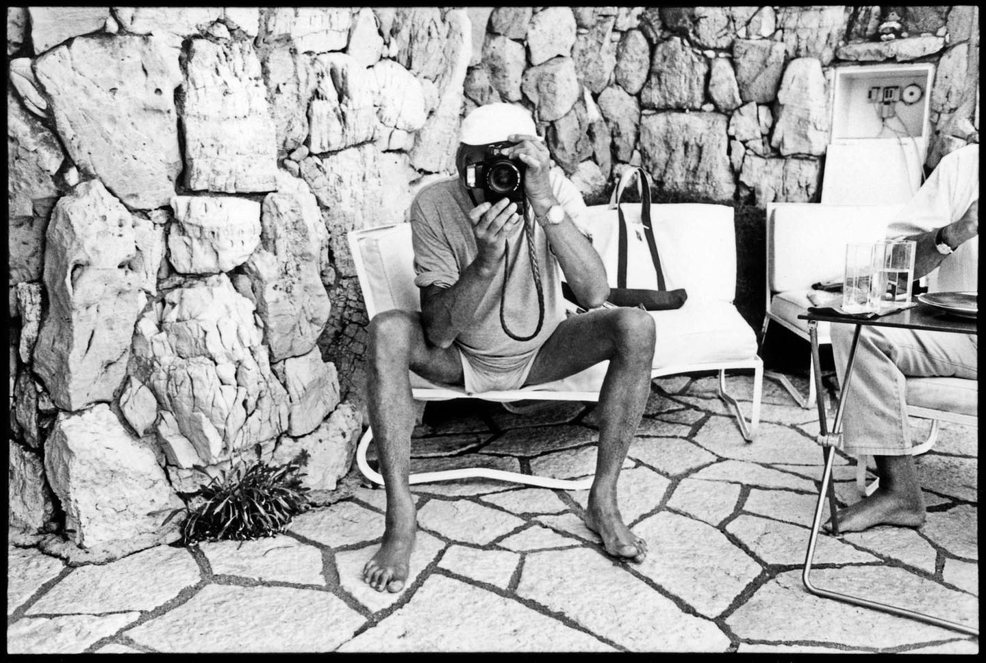 Helmut Newton wird in der Villa Dorane von Jean Pigozzi fotografiert, 1993 Cap d'Antibes