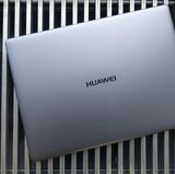 Das Matebook X kommt in der grauen Farbvariante nach Deutschland