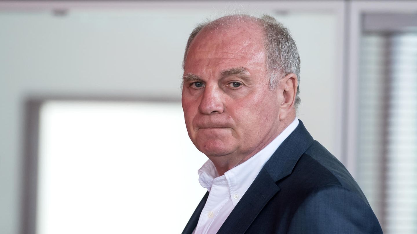 Uli Hoeneß PK Bayern