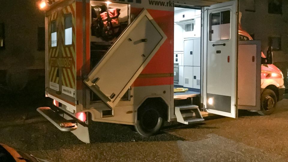 nachrichten deutschland - wedel rettungswagen