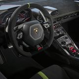 Das Cockpit des Lamborghini Huracan Performante